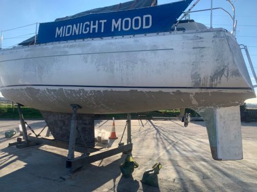 Click Here To Enlarge This Photo Of Sandblasted Yacht