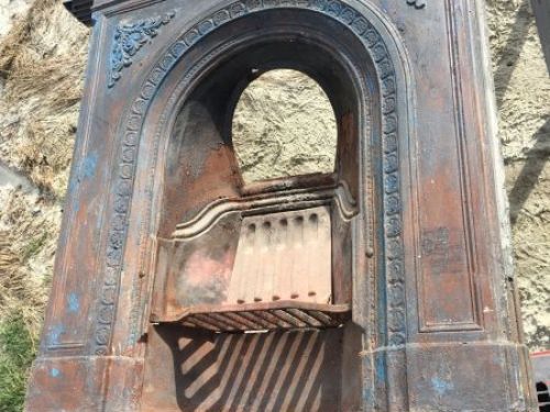 The Process Of Sandblasting Fireplaces